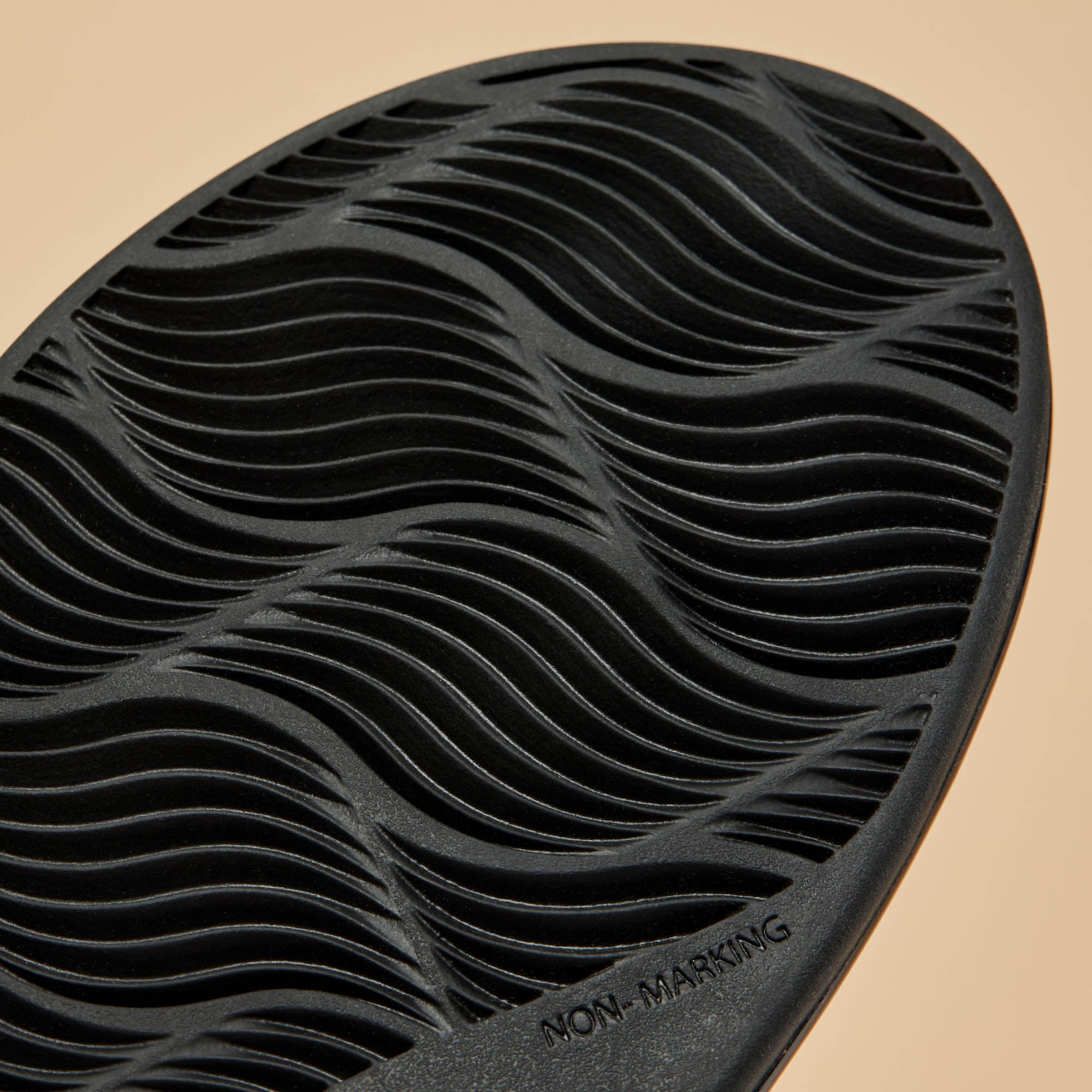 La'i Slide - Black - Image 8
